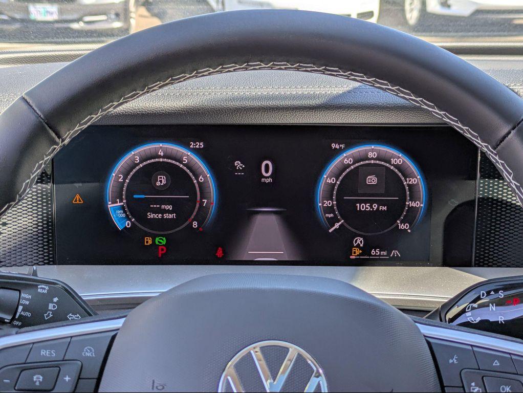 new 2025 Volkswagen Tiguan car, priced at $36,902