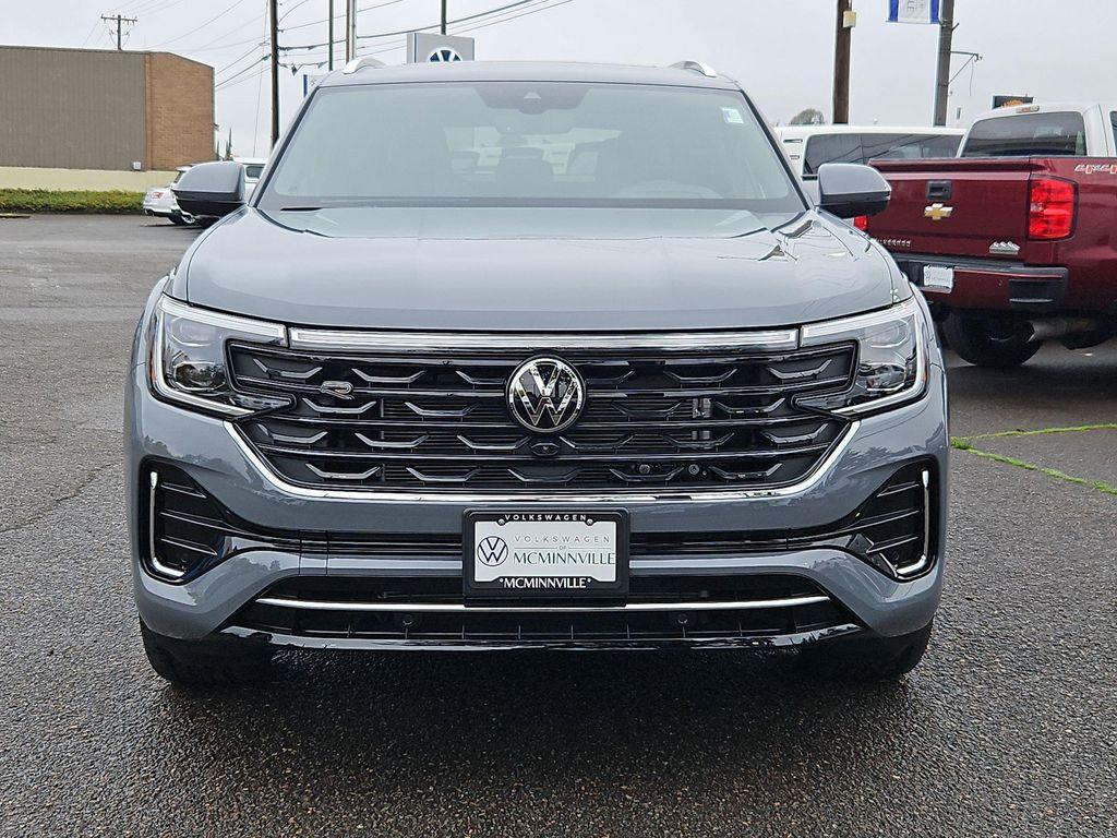 new 2026 Volkswagen Atlas Cross Sport car, priced at $55,255