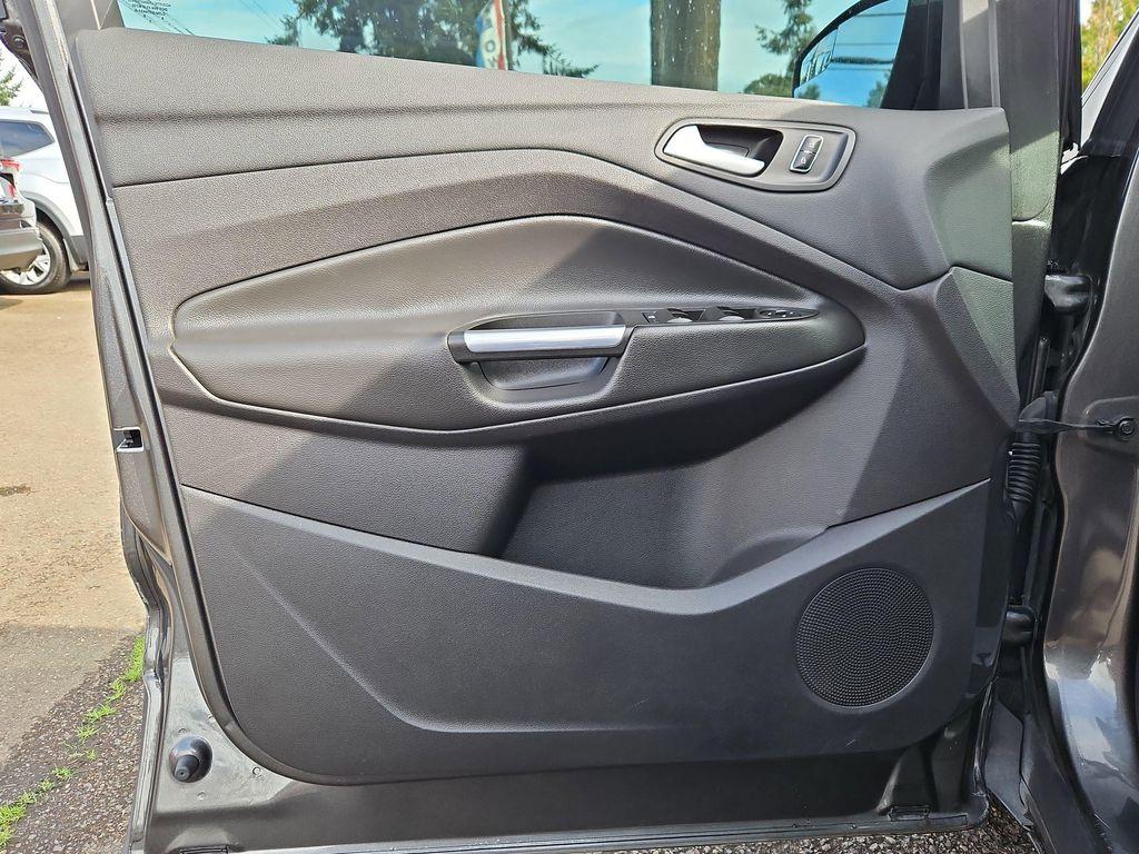 used 2015 Ford Escape car, priced at $8,990