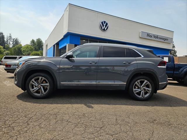 new 2024 Volkswagen Atlas Cross Sport car, priced at $46,927