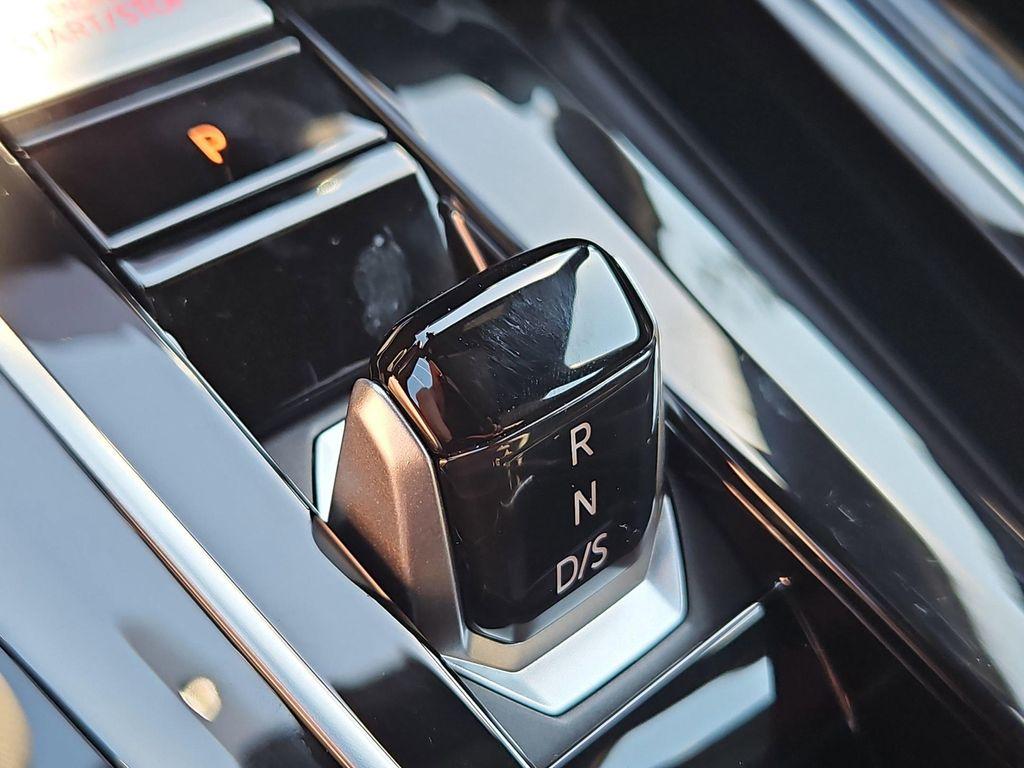 new 2025 Volkswagen Golf GTI car, priced at $41,012