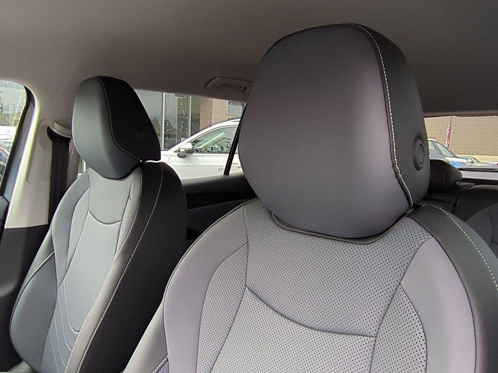 new 2025 Volkswagen Tiguan car, priced at $34,980