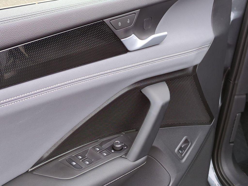 new 2025 Volkswagen Tiguan car, priced at $34,980