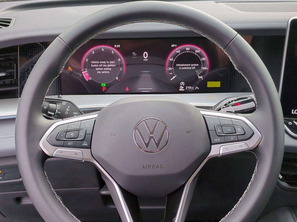new 2025 Volkswagen Tiguan car, priced at $34,980