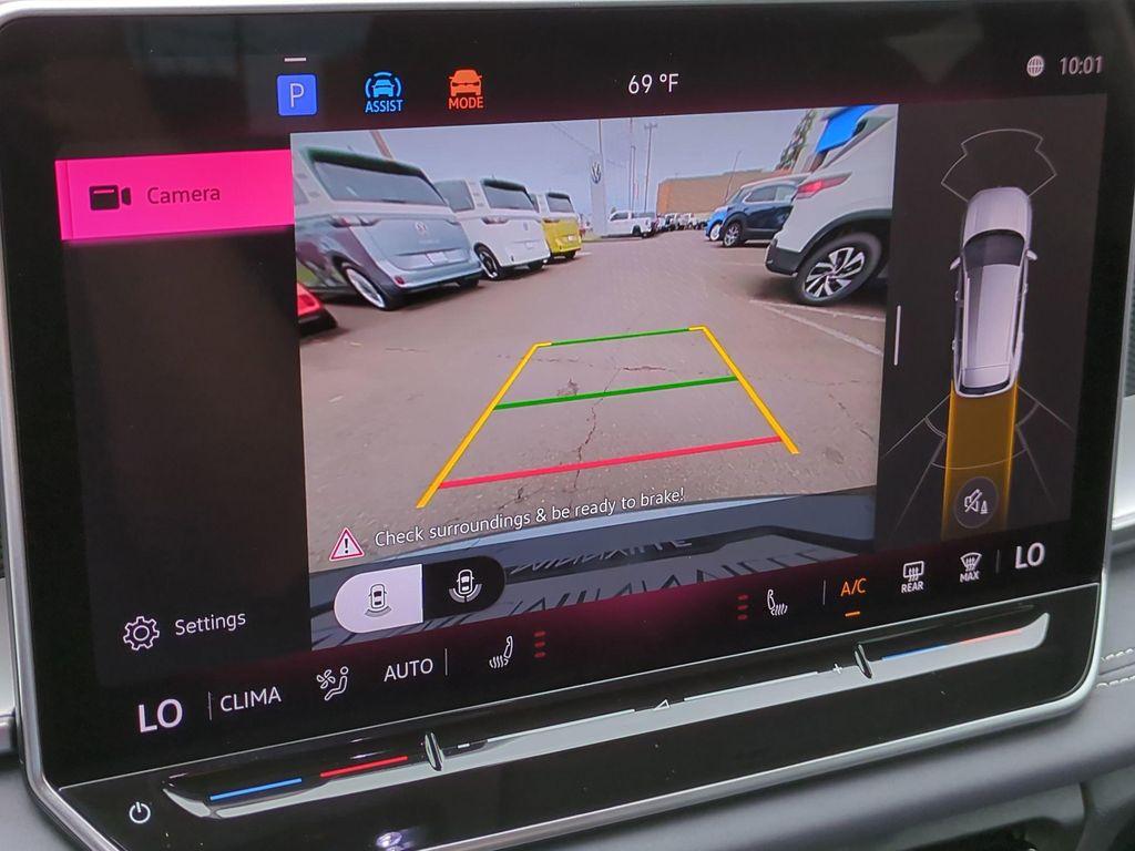 new 2025 Volkswagen Tiguan car, priced at $34,980