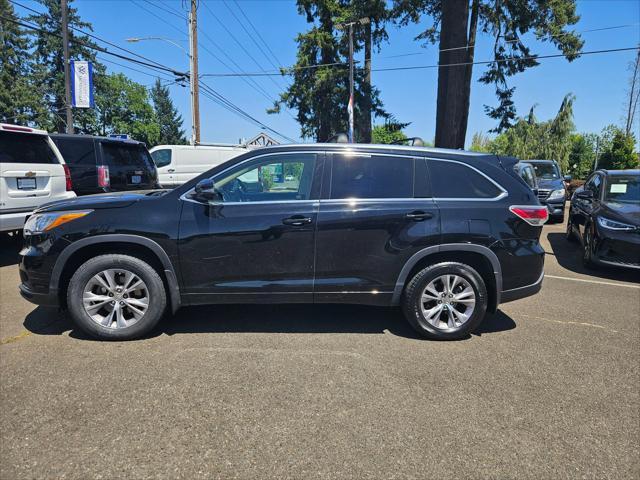 used 2015 Toyota Highlander car, priced at $21,990