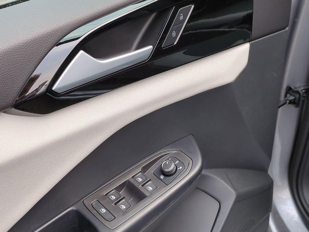 new 2025 Volkswagen Taos car, priced at $28,615