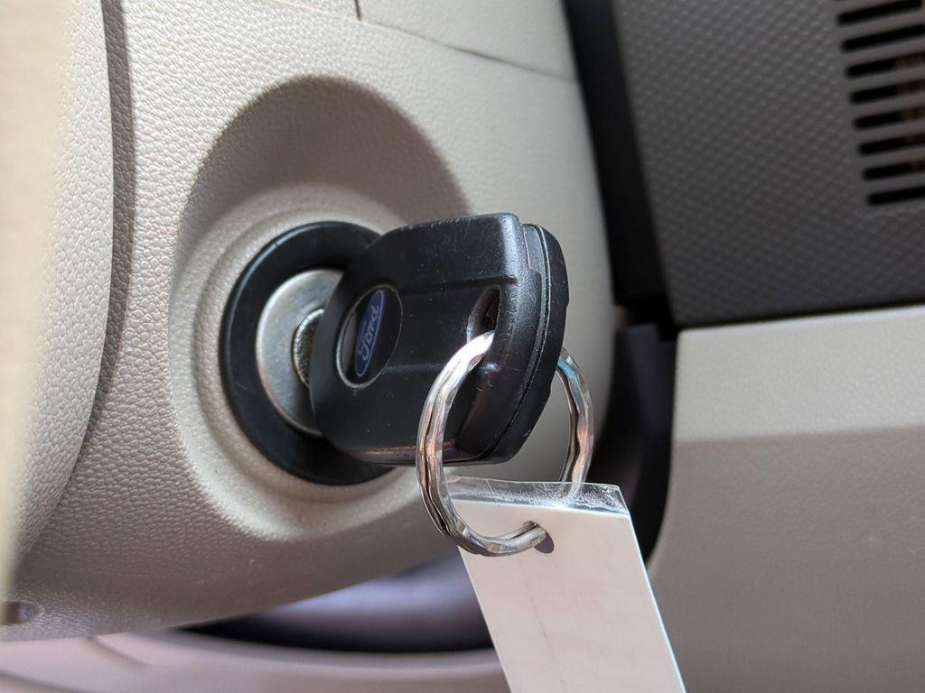 used 2008 Ford Escape Hybrid car, priced at $10,768