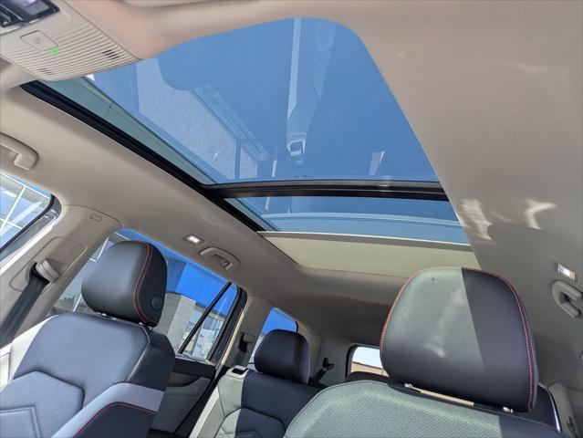 new 2025 Volkswagen Atlas car, priced at $43,632