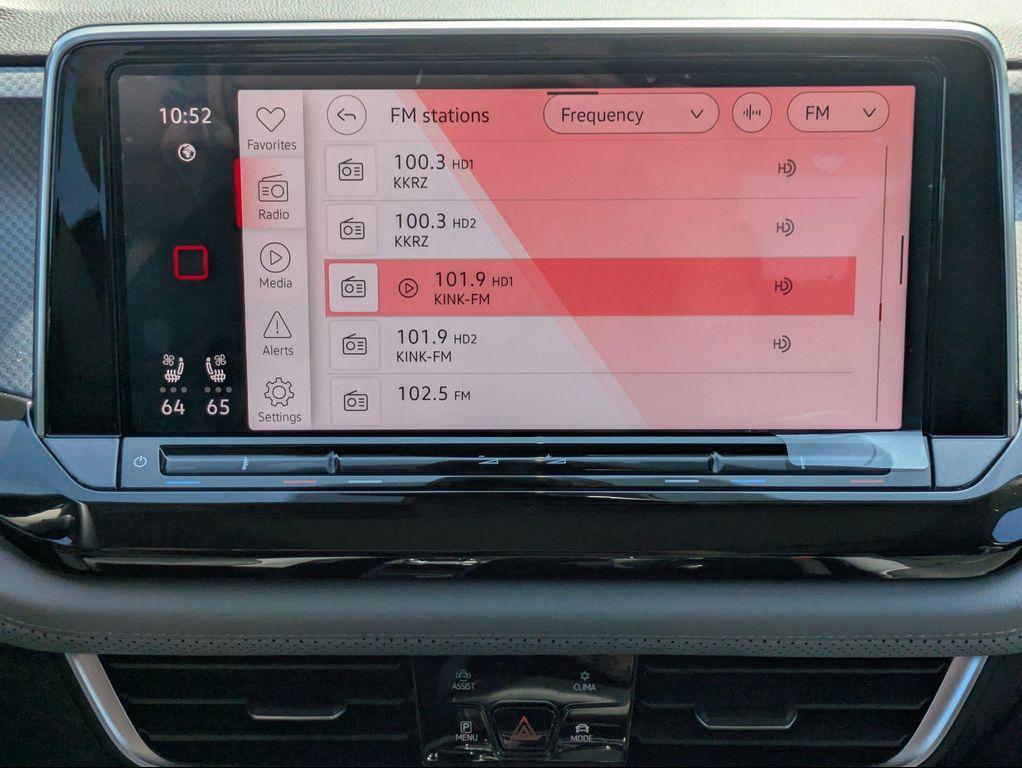 new 2025 Volkswagen Atlas car, priced at $41,579