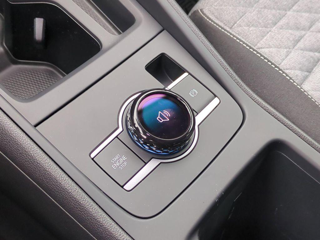 new 2025 Volkswagen Tiguan car, priced at $32,777
