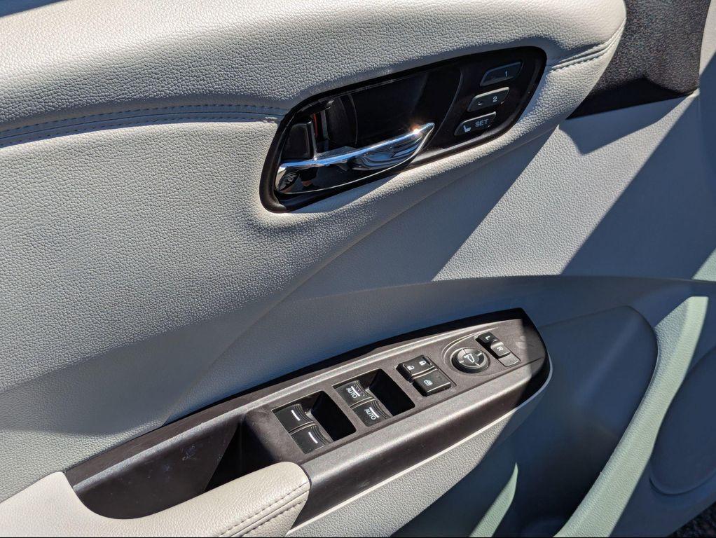 used 2018 Acura RDX car, priced at $15,978