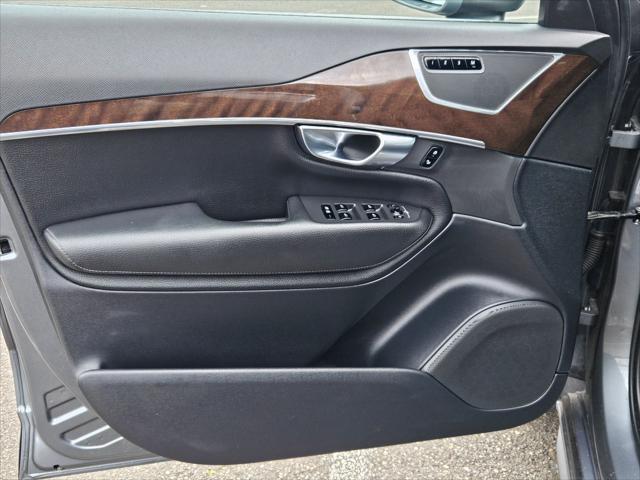 used 2018 Volvo XC90 car, priced at $21,990