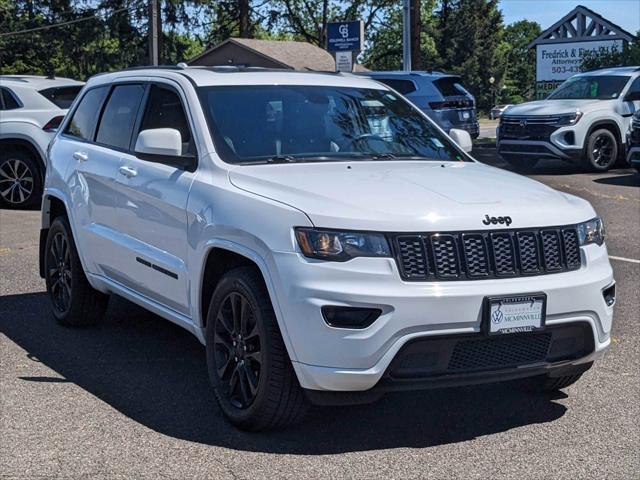 used 2018 Jeep Grand Cherokee car, priced at $25,565