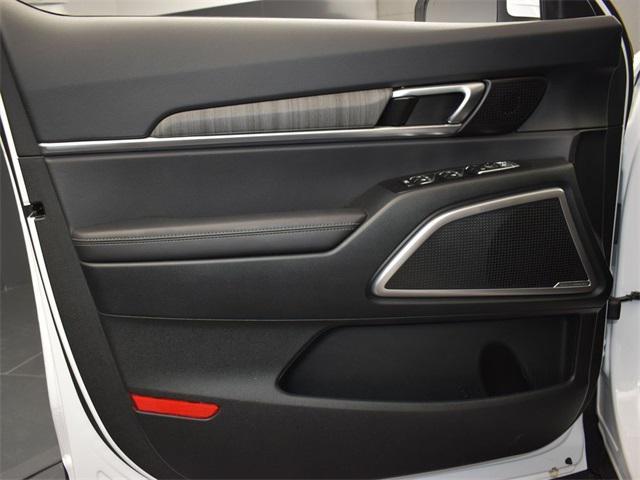 used 2025 Kia Telluride car, priced at $43,610