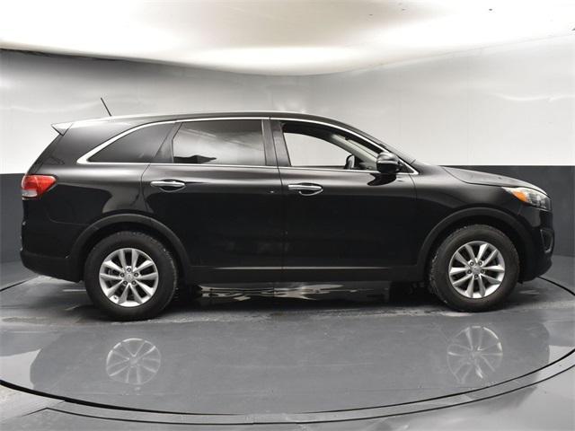used 2018 Kia Sorento car, priced at $12,096