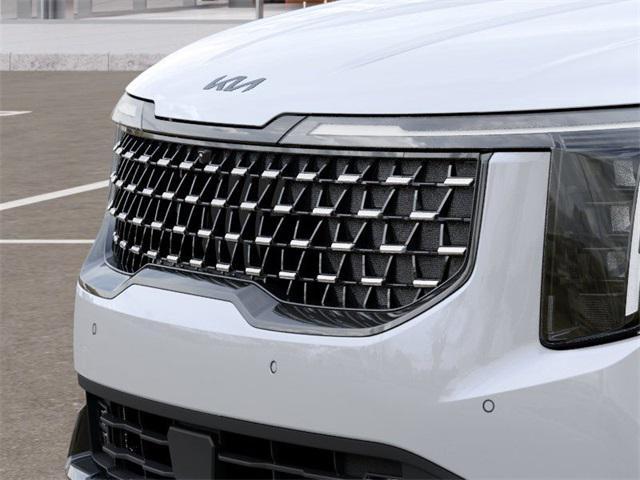 new 2025 Kia Carnival Hybrid car, priced at $47,645