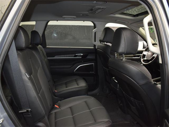 used 2025 Kia Telluride car, priced at $43,585