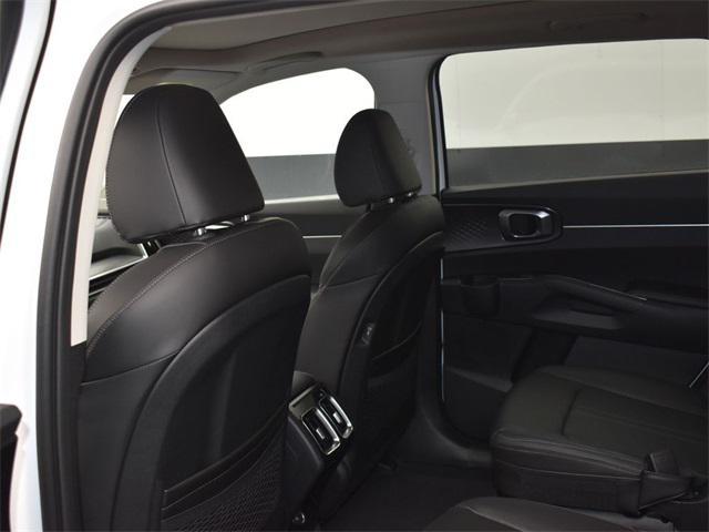 used 2024 Kia Sorento car, priced at $31,625