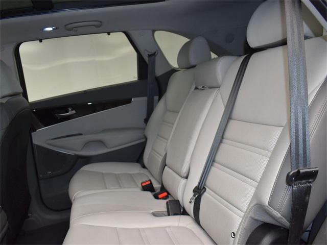 used 2019 Kia Sorento car, priced at $20,086
