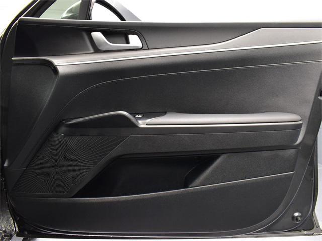 new 2025 Kia K5 car, priced at $26,170
