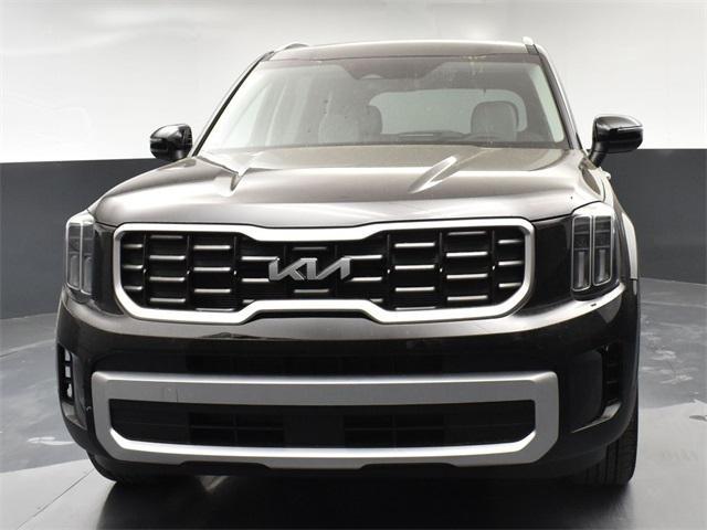 used 2024 Kia Telluride car, priced at $37,028