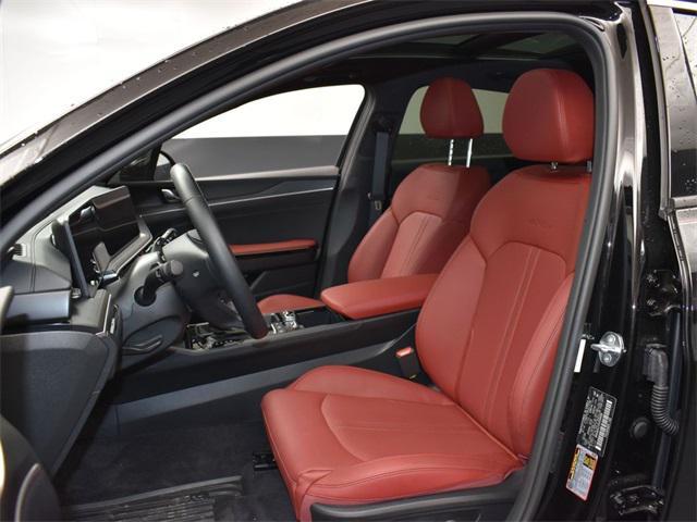 used 2025 Kia K5 car, priced at $27,698
