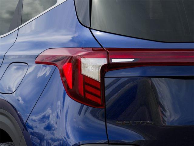 new 2025 Kia Seltos car, priced at $28,043
