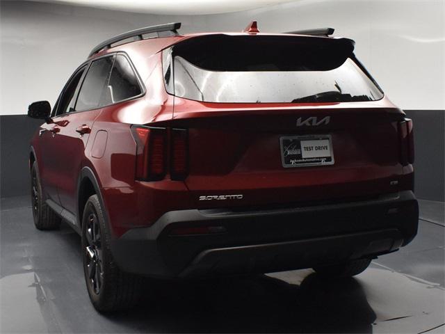 used 2023 Kia Sorento car, priced at $34,275
