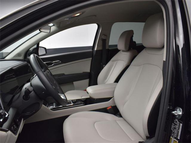 used 2025 Kia Sportage car, priced at $27,758