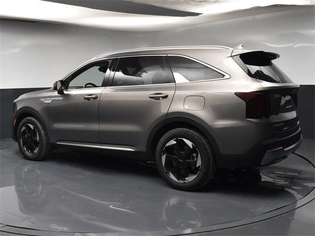 used 2025 Kia Sorento Hybrid car, priced at $36,949