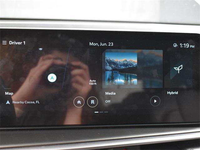 used 2025 Kia Sorento Hybrid car, priced at $36,949