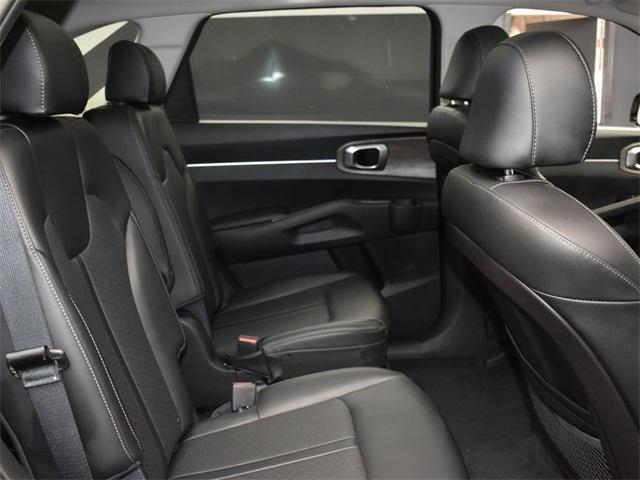 used 2021 Kia Sorento car, priced at $21,572