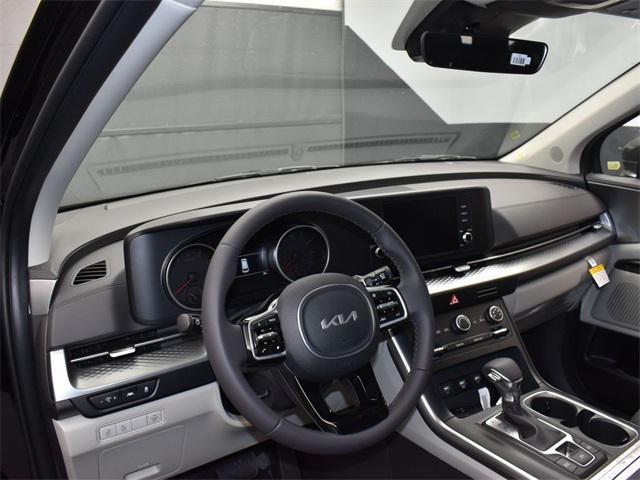 used 2024 Kia Carnival car, priced at $33,004