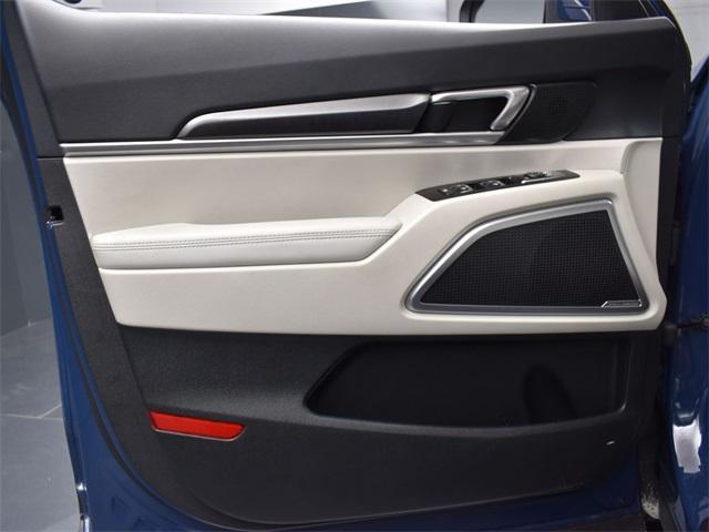 used 2025 Kia Telluride car, priced at $39,615