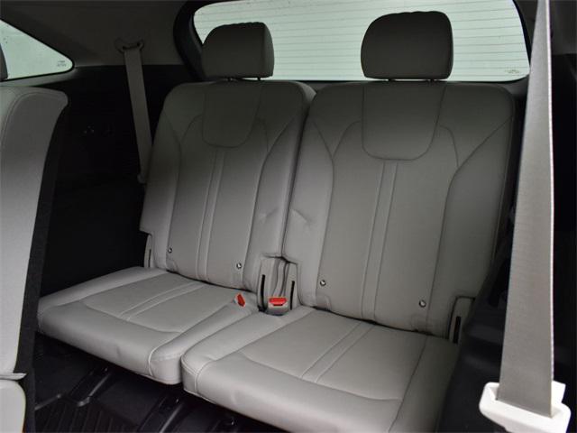 used 2024 Kia Sorento car, priced at $30,510