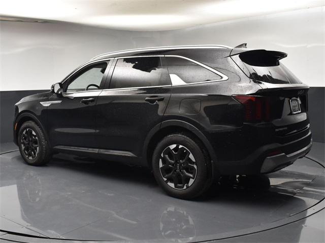 used 2024 Kia Sorento car, priced at $30,510