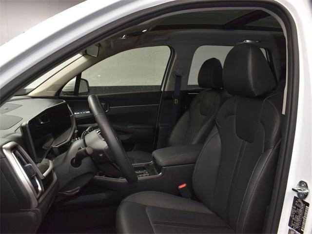 used 2025 Kia Sorento car, priced at $36,999