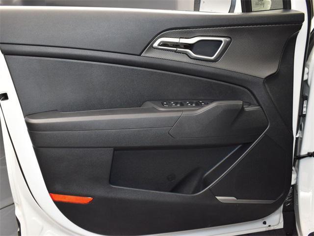 used 2025 Kia Sportage car, priced at $25,025