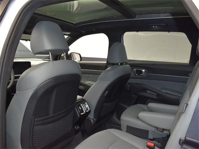 used 2025 Kia Sorento car, priced at $44,247