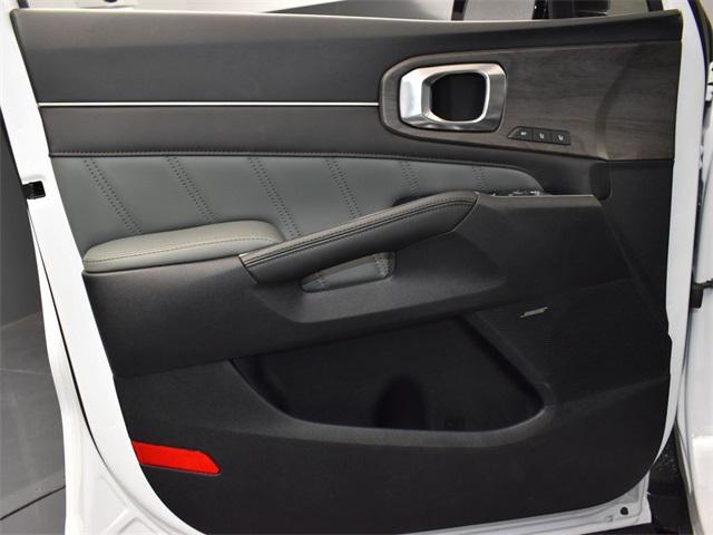 used 2025 Kia Sorento car, priced at $44,247