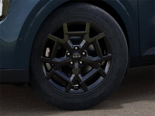 new 2025 Kia Carnival Hybrid car, priced at $51,193