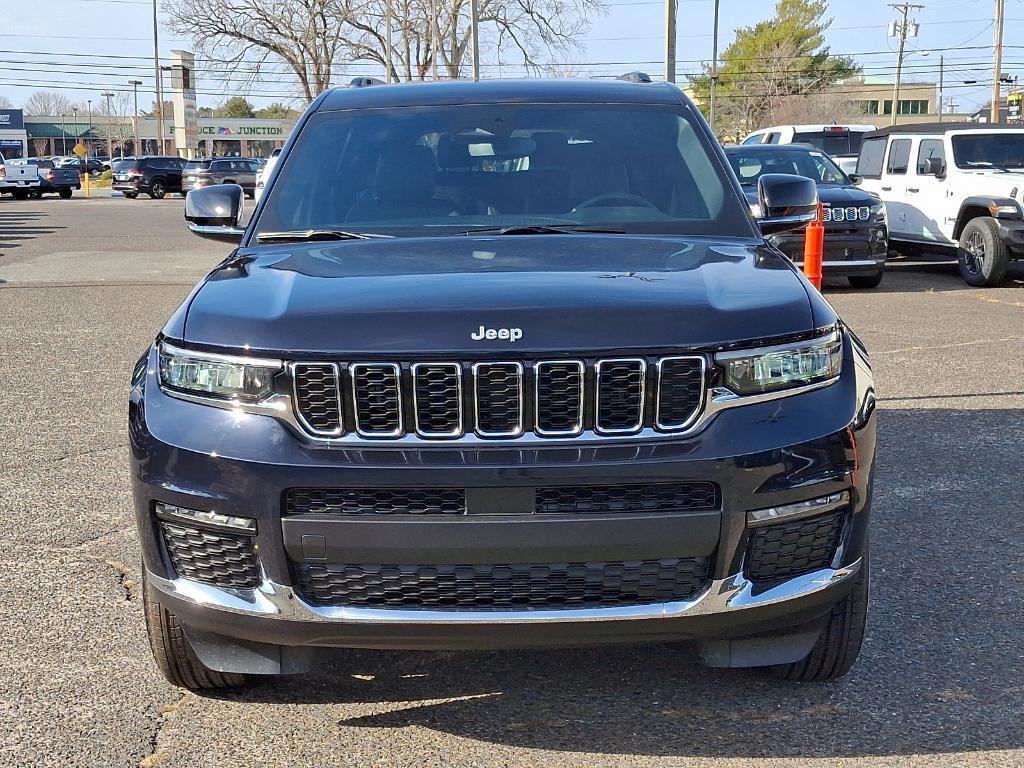 new 2024 Jeep Grand Cherokee L car