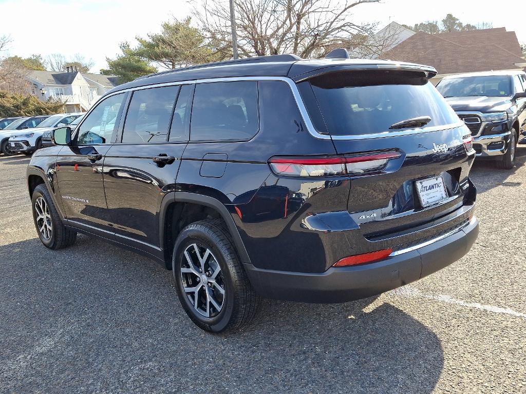 new 2024 Jeep Grand Cherokee L car