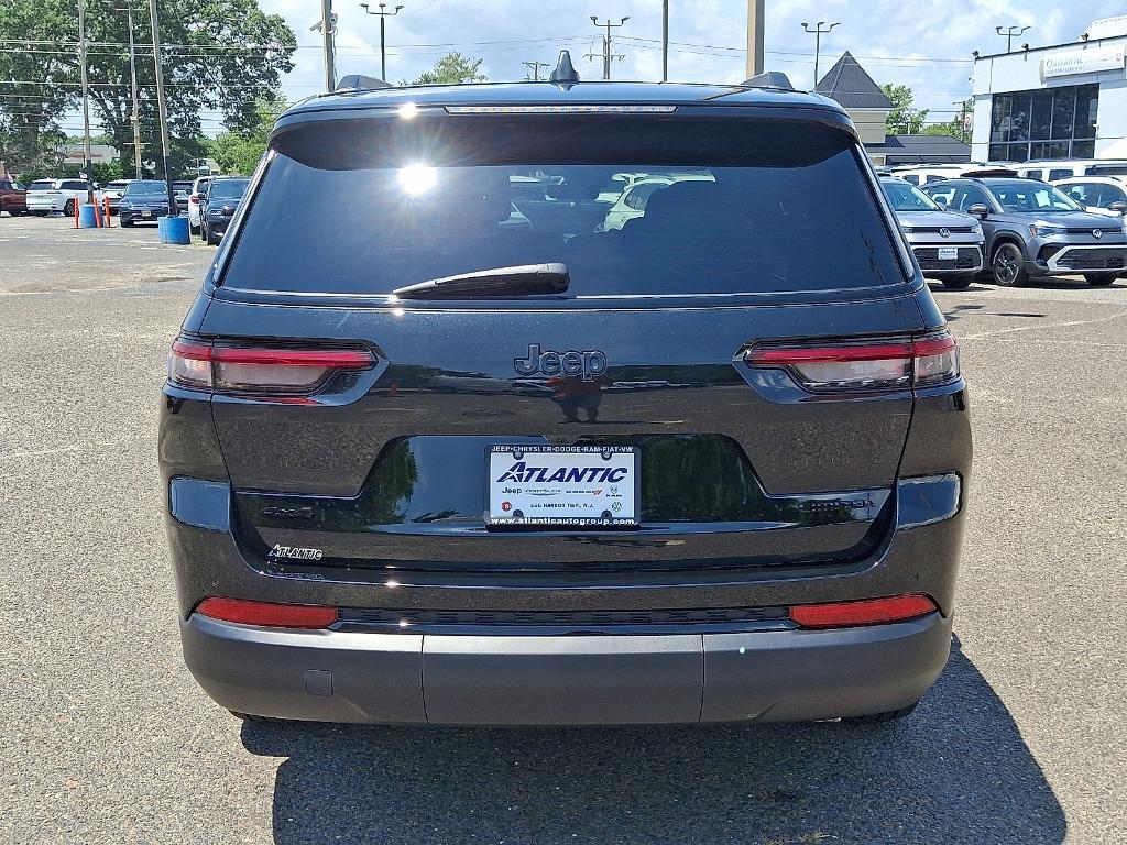 new 2025 Jeep Grand Cherokee L car, priced at $51,611