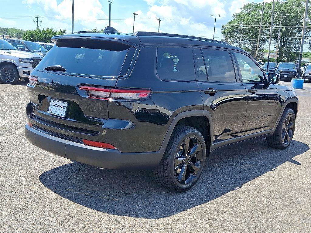 new 2025 Jeep Grand Cherokee L car, priced at $51,611
