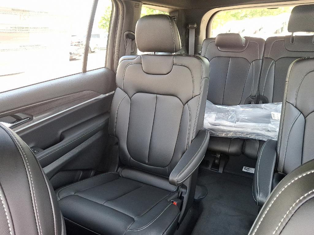 new 2025 Jeep Grand Cherokee L car, priced at $51,611