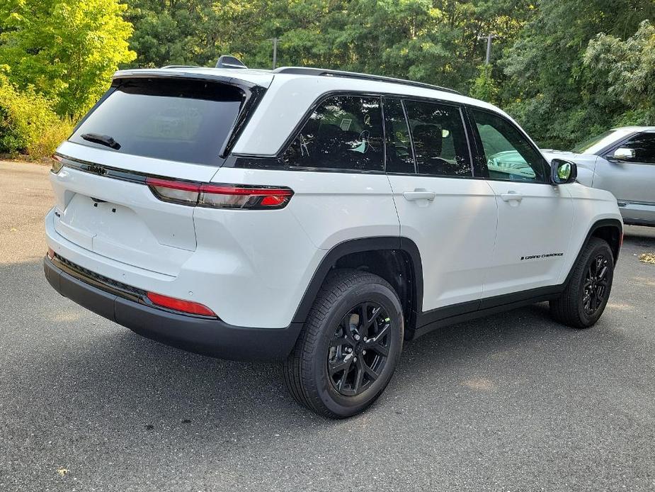 new 2024 Jeep Grand Cherokee car