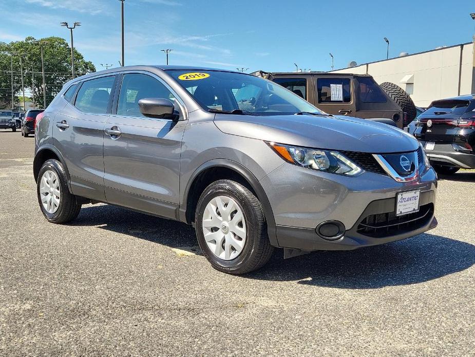 used 2019 Nissan Rogue Sport car, priced at $19,370