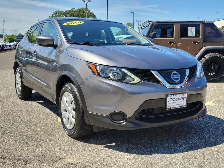 used 2019 Nissan Rogue Sport car, priced at $19,370